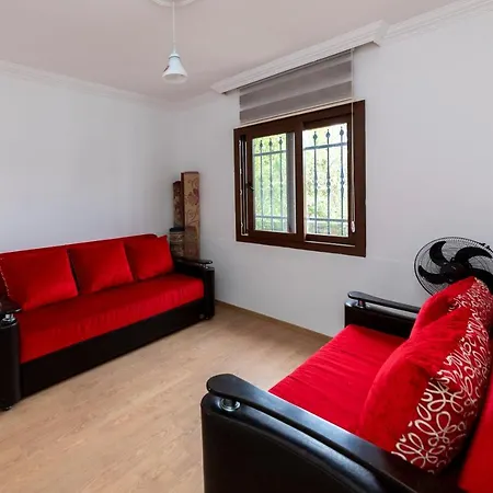 Villa Central Villa With Garden Near Beach In Bodrum
